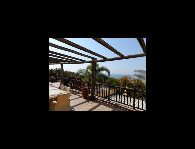 2 BEDROOM APARTMENT TO LET IN UMHLANGA CENTRAL